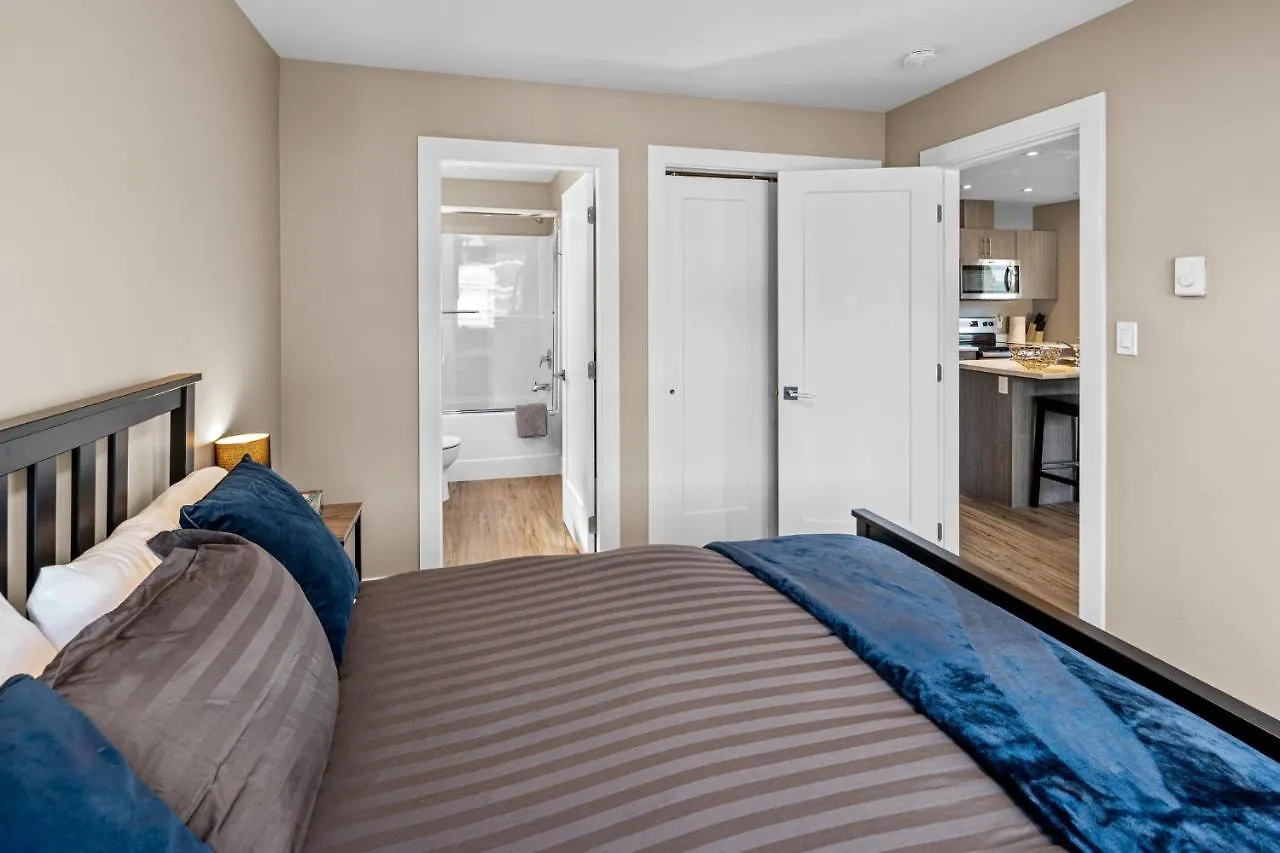 Pullet Place Oasis By Iris Properties! Victoria
